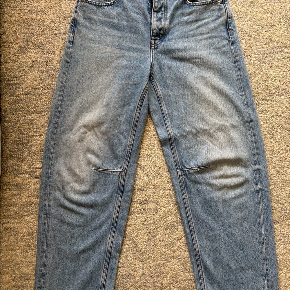 Madewell Barrel Darted Jean, Size 24, excellent condition